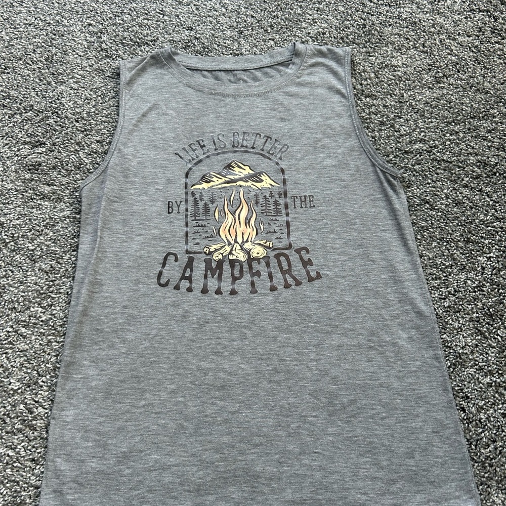 Gray Campfire Graphic Tank Top